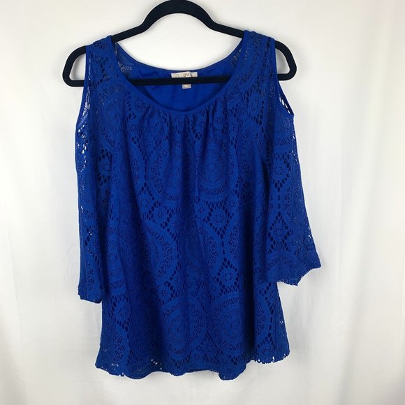 Roz & Ali Tops - Roz & Ali Blue Cold Shoulder Lace Blouse Sz L